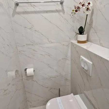 Konukevi Verena's Place Old Town 4*