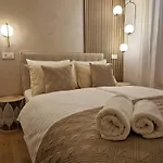 Verena's Place Old Town 게스트하우스 자다르