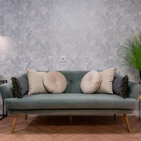 Verena's Place Old Town Гостевой дом