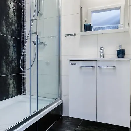 Гостевой дом Verena's Place Old Town 4*