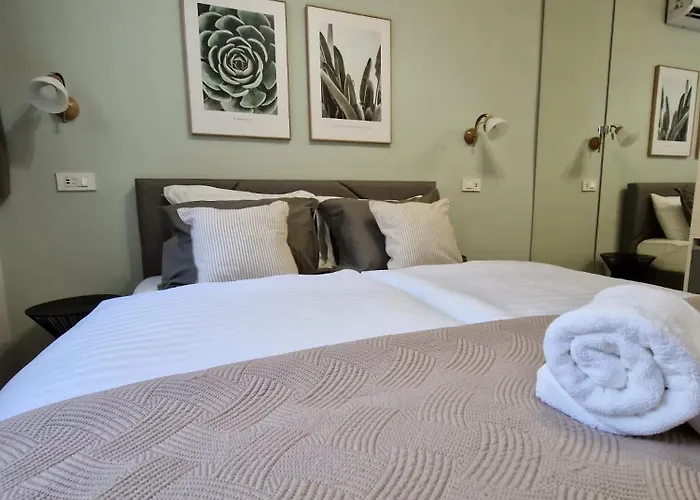 Verena's Place Old Town